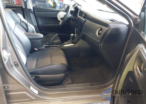 2017 Toyota Corolla Se z USA, uszkodzony, nr VIN 2T1BURHE9HC751701